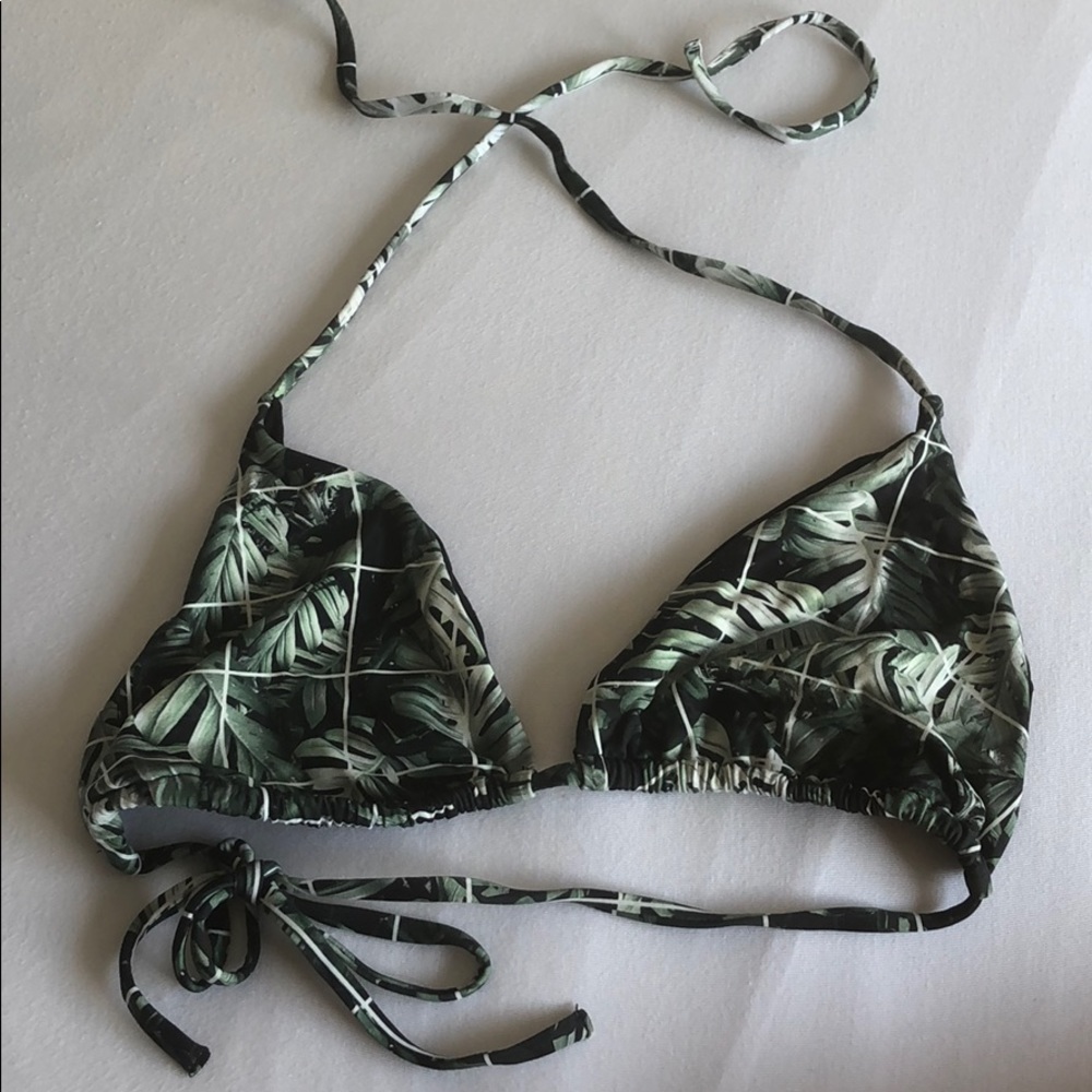 Super cute high-end swimwear bathing suit top